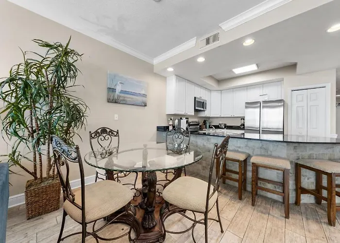 San Carlos 1706 By Youngs Suncoast Apartment *